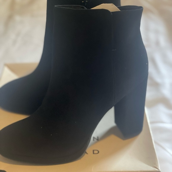 Boots - Picture 12 of 13